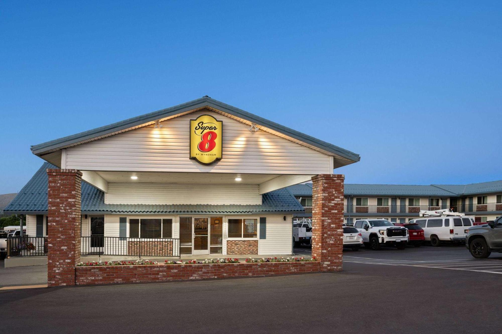 Super 8 By Wyndham Susanville Kültér fotó