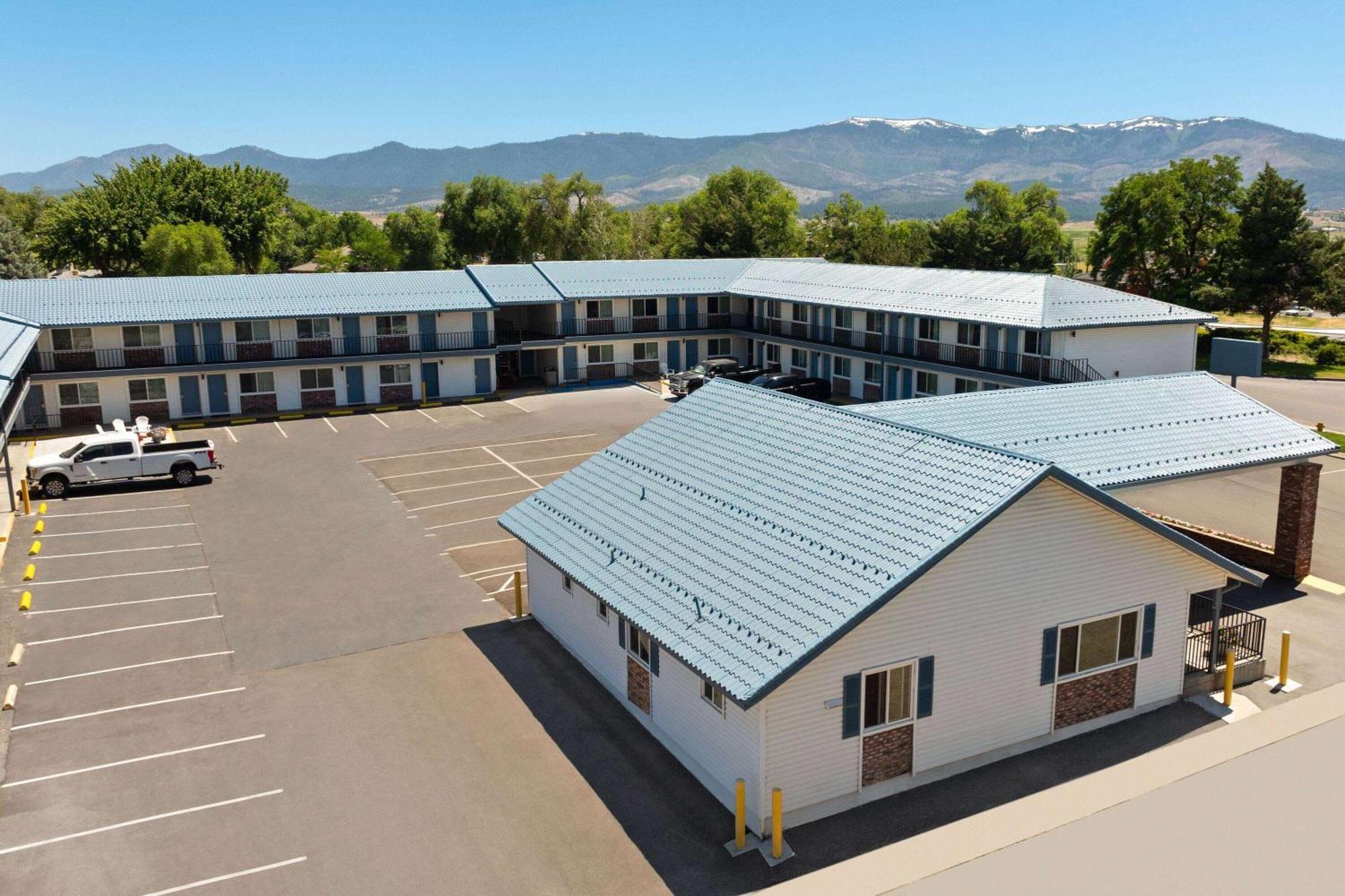 Super 8 By Wyndham Susanville Kültér fotó